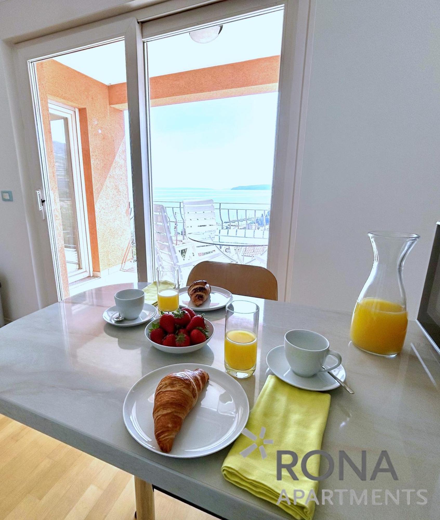 Rona Spacious Apartment With A Panoramic View Ічичі Екстер'єр фото
